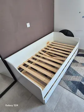 lit 90×200