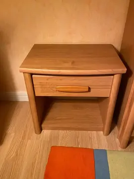 Table de chevet