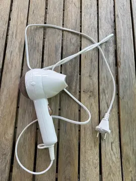 Sèche cheveux
