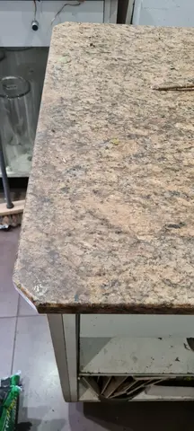 meuble granit et bois