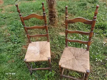 chaises en bois