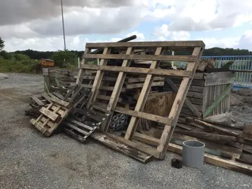 palettes et bois divers