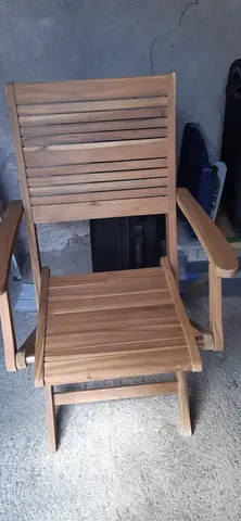Chaise fauteuil de jardin en bois