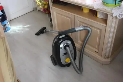 aspirateur marque "Zanussi"