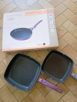 3 poêles