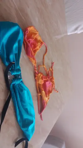 haut de maillot de bain
