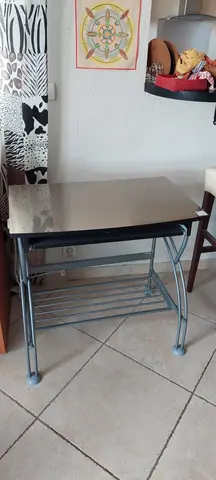 petit bureau pour ordinateur