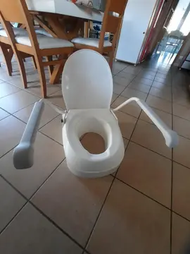siège toilettes réhausseur