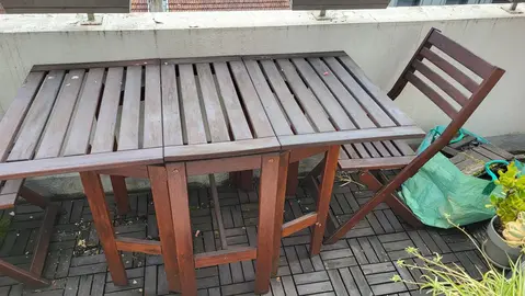 Table bois à rabat IKEA + 1 chaise assortie