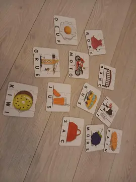 petit puzzle avec écriture