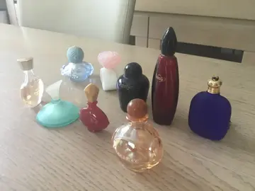 collection bouteilles parfums