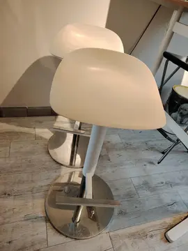 2 tabourets de bar hauteur réglable ikea