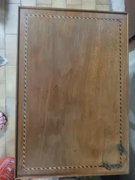Petite table d'appoint bois massif marqueté