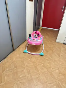 trotteur bébé