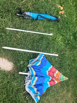 2 parasols