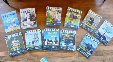60 magazines BRETONS