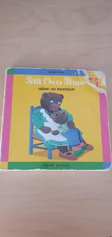 petit ours brun aime sa maman