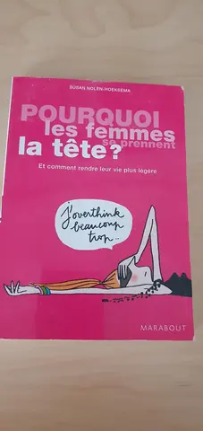 pourquoi les femmes se prennent la tête?