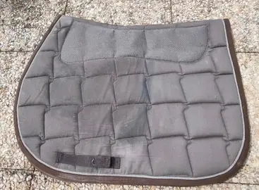 Tapis marron d'équitation FS marron de marque Fouganza.