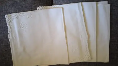 Linge de table brodé - Haute qualité