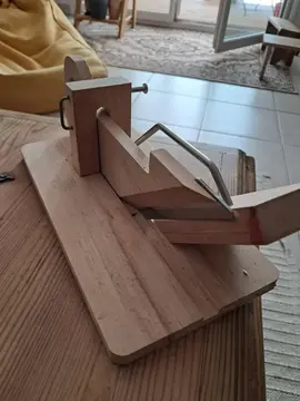 Guillotine à saucisson