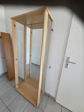 donne vitrine urgent