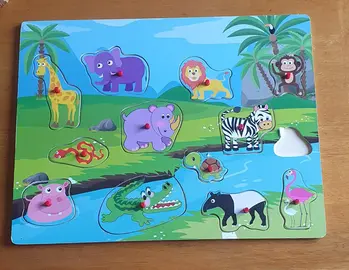 jeu d'encastrement pour bébé