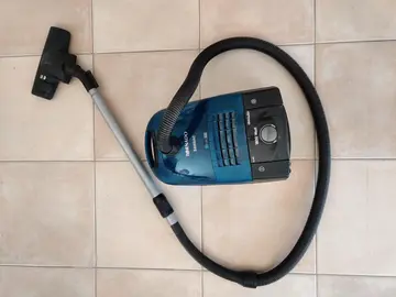 Aspirateur Tornado Sansac 1800W
