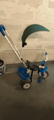 Vélo tricycle pour enfant
