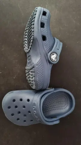 Chaussures crocs taille 22