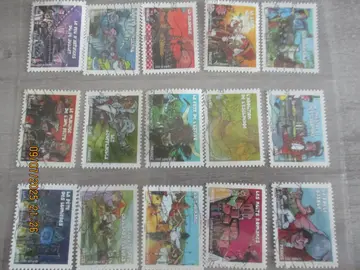 15 timbres France oblitérés "Fêtes traditionnelles régionales"