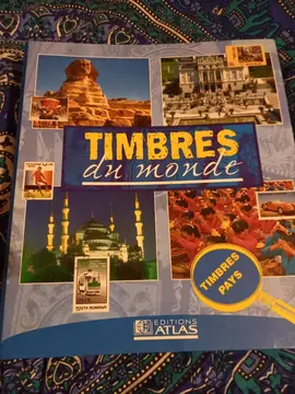 classeur collection timbres du monde