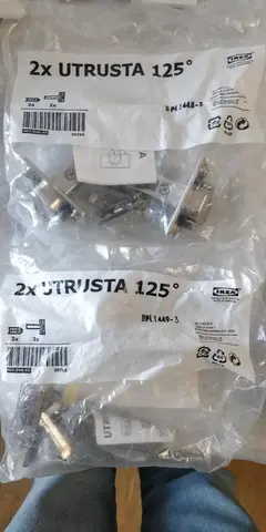 charnière ikea