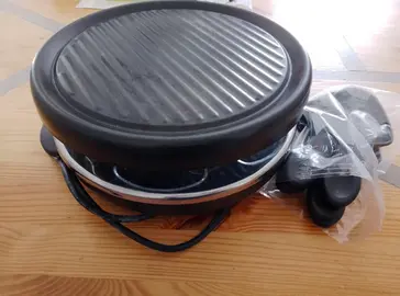 Appareil à raclette