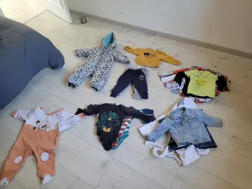 lot de vêtement enfants 1 - 3 ans