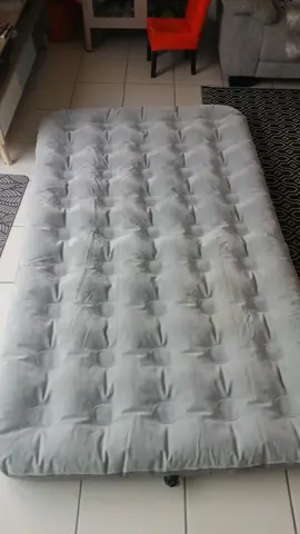 Matelas airbed 2 personnes