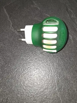 prise à moustique