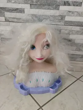 tête à coiffer reine des neiges