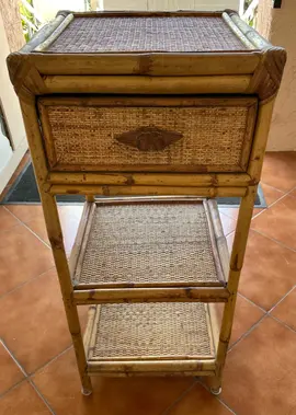 petit meuble en rotin