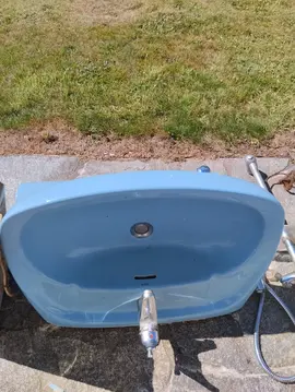 lavabo en bon etat