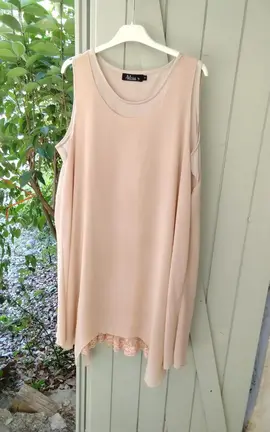 donne 3 robes été taille 44 46