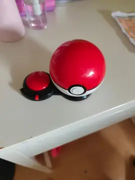 pokeball pikachu