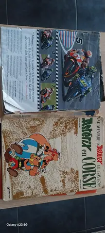 magazine moto et astérix en corse