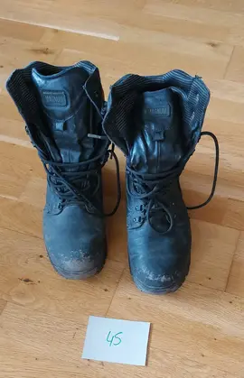 chaussures de chantier T45