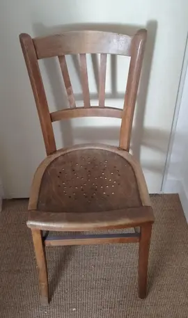 chaise en bois