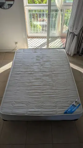 Sommier et matelas 140 x 190