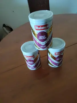 3 boîtes en métal