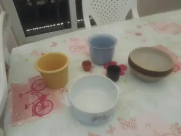 pots divers