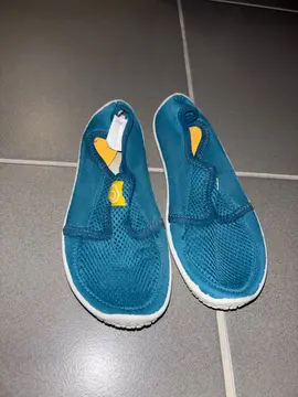 chaussures plage 32/33