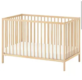 Berceau Ikea bois clair